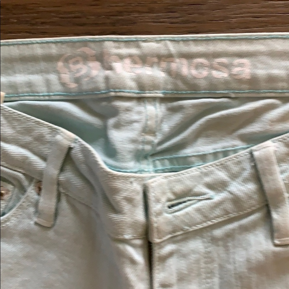 Jeans - Picture 2 of 5
